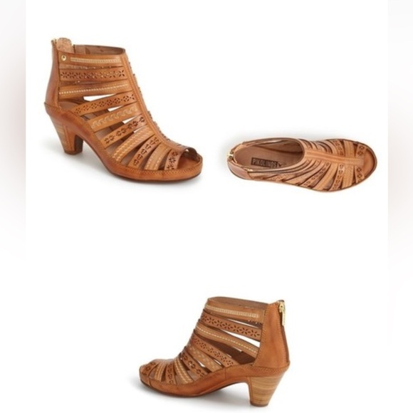 PIKOLINOS Shoes - Pikolinos Java strappy gladiator sandals Size 40 = 9-9.5